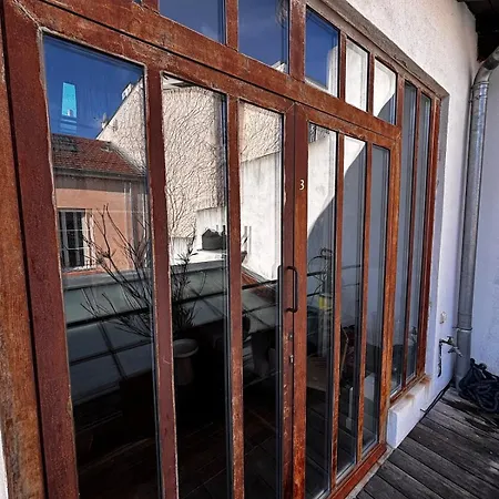 Loft D'architecte A Charpennes