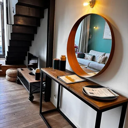 Loft D'architecte A Charpennes Apartment *